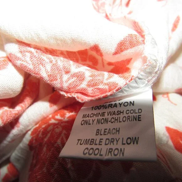 Papermoon Adderly Clip Dot Floral Top 2X Off-White Coral | Boho Feminine Blouse - Picture 7 of 7